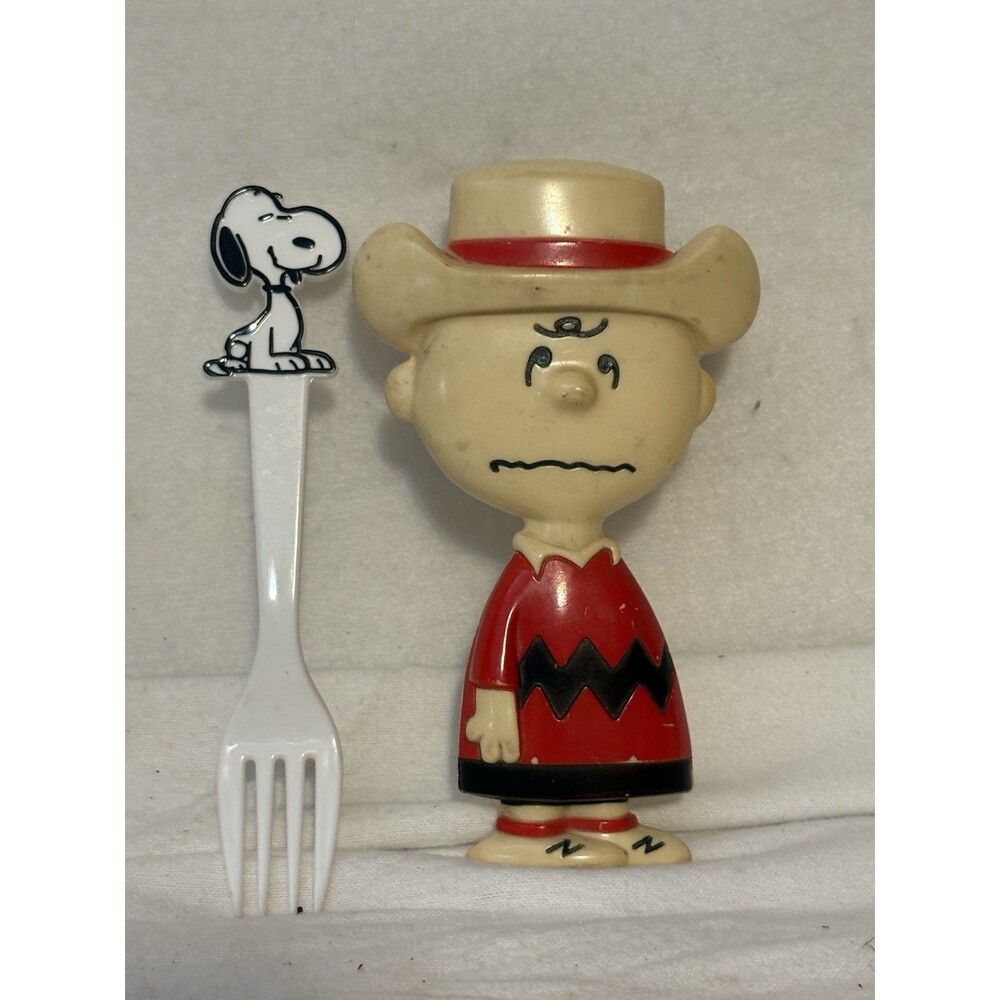 Vintage 1971 Avon Peanuts Charlie Brown Cowboy Hair Brush & Snoopy Toy Fork Set